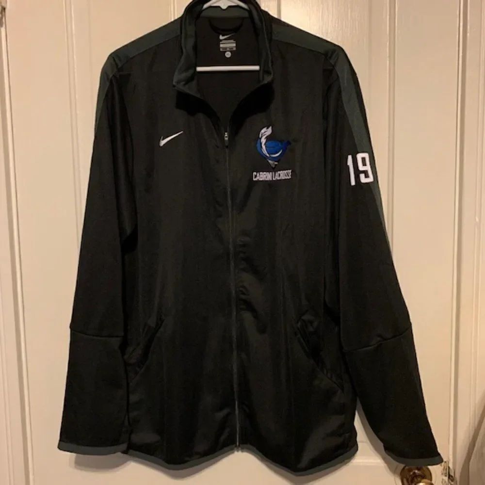 CABRINI LACROSSE SIZE XL #19 WARM UP JACKET